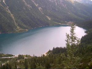 Morskie Oko widok z Czarnego Stawu